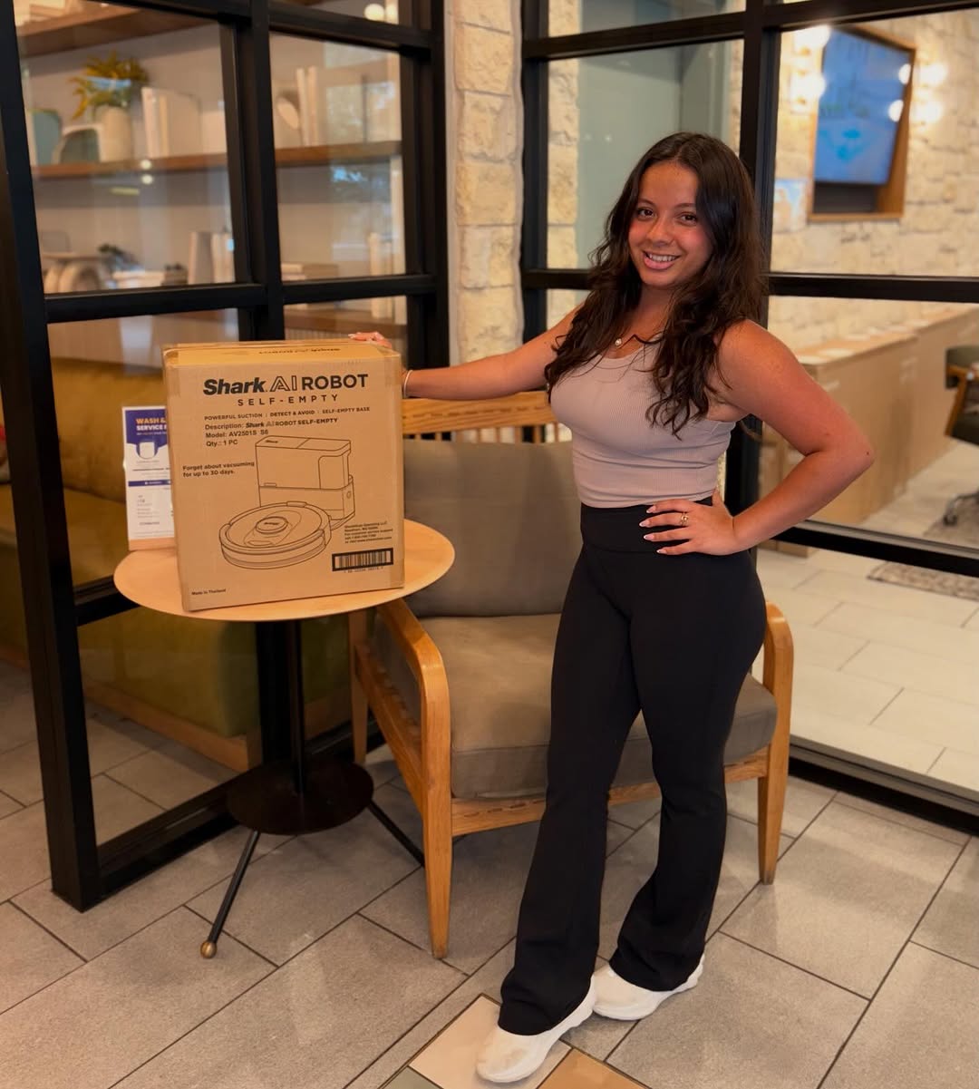 Ready to level up your apartment game? We're giving away a brand new Shark AI Ultra Robot Vacuum to one lucky resident! Let the robot handle the cleaning while you handle the fun. \ud83e\uddf9\ud83d\udca8\n\nhow to enter:\n\u2022 like this post\n\u2022 follow us\n\u2022 tag 3 friends\n\n